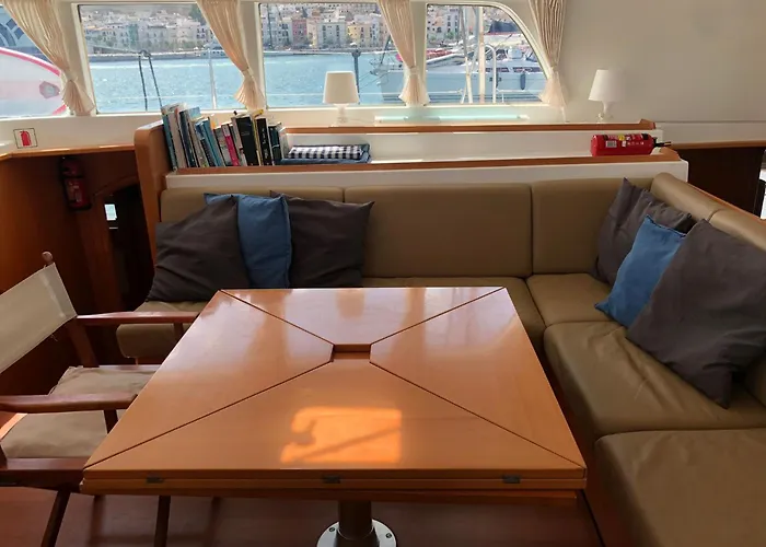 Botel Otto Mezzo Vigo