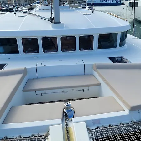 船屋 Otto Mezzo 比戈